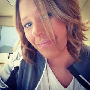 Meet your Posher, Nikki